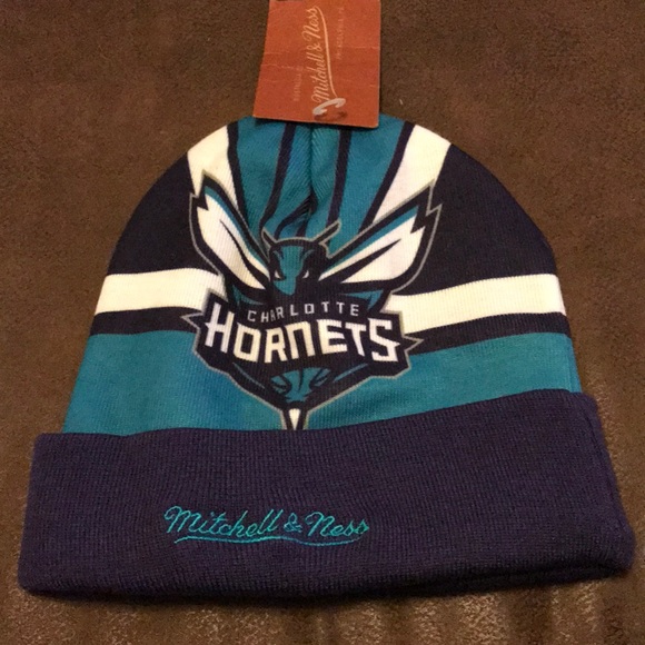 Mitchell & Ness Charlotte Hornets Beanie Hat - Picture 2 of 3